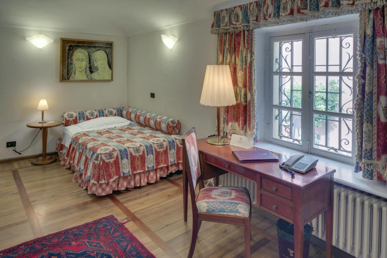 Castello Rosso Hotel Costigliole Saluzzo Luaran gambar
