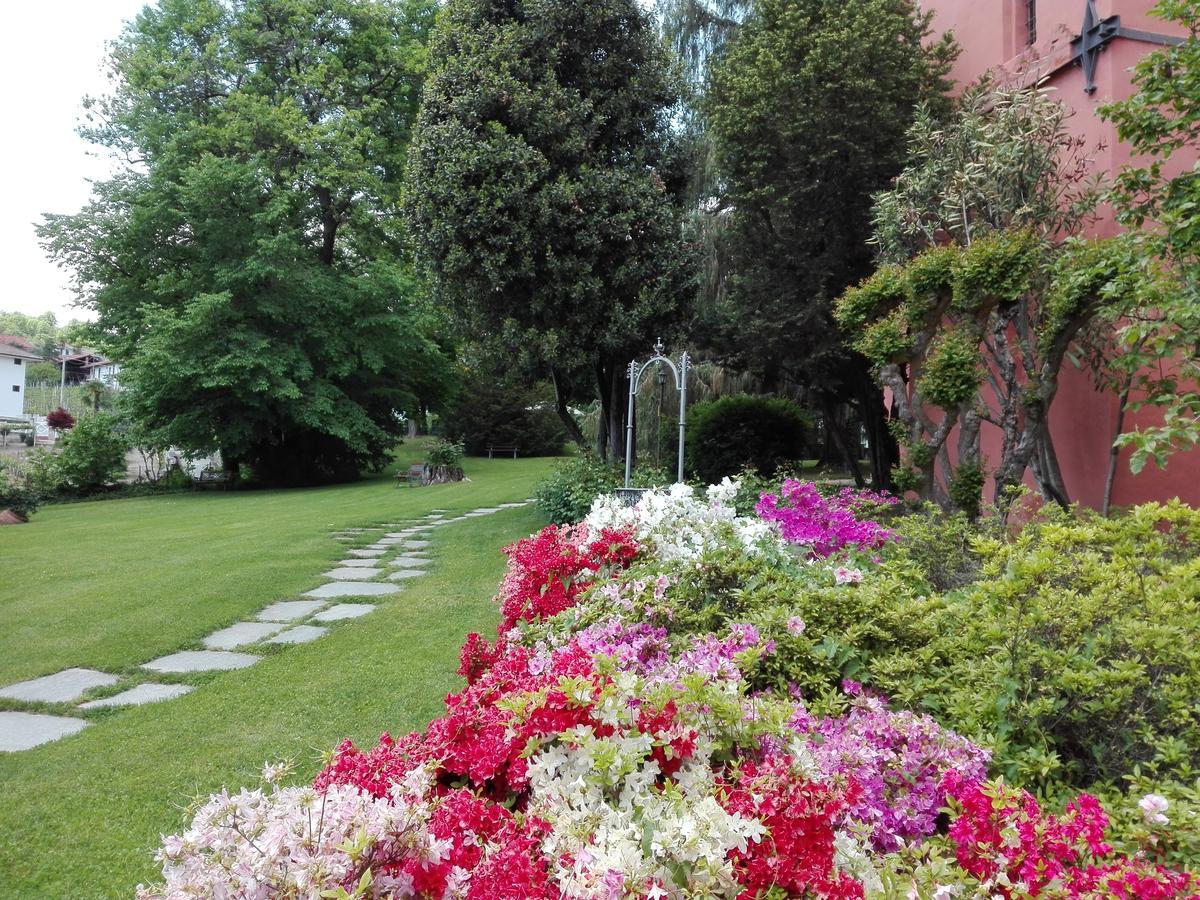 Castello Rosso Hotel Costigliole Saluzzo Luaran gambar