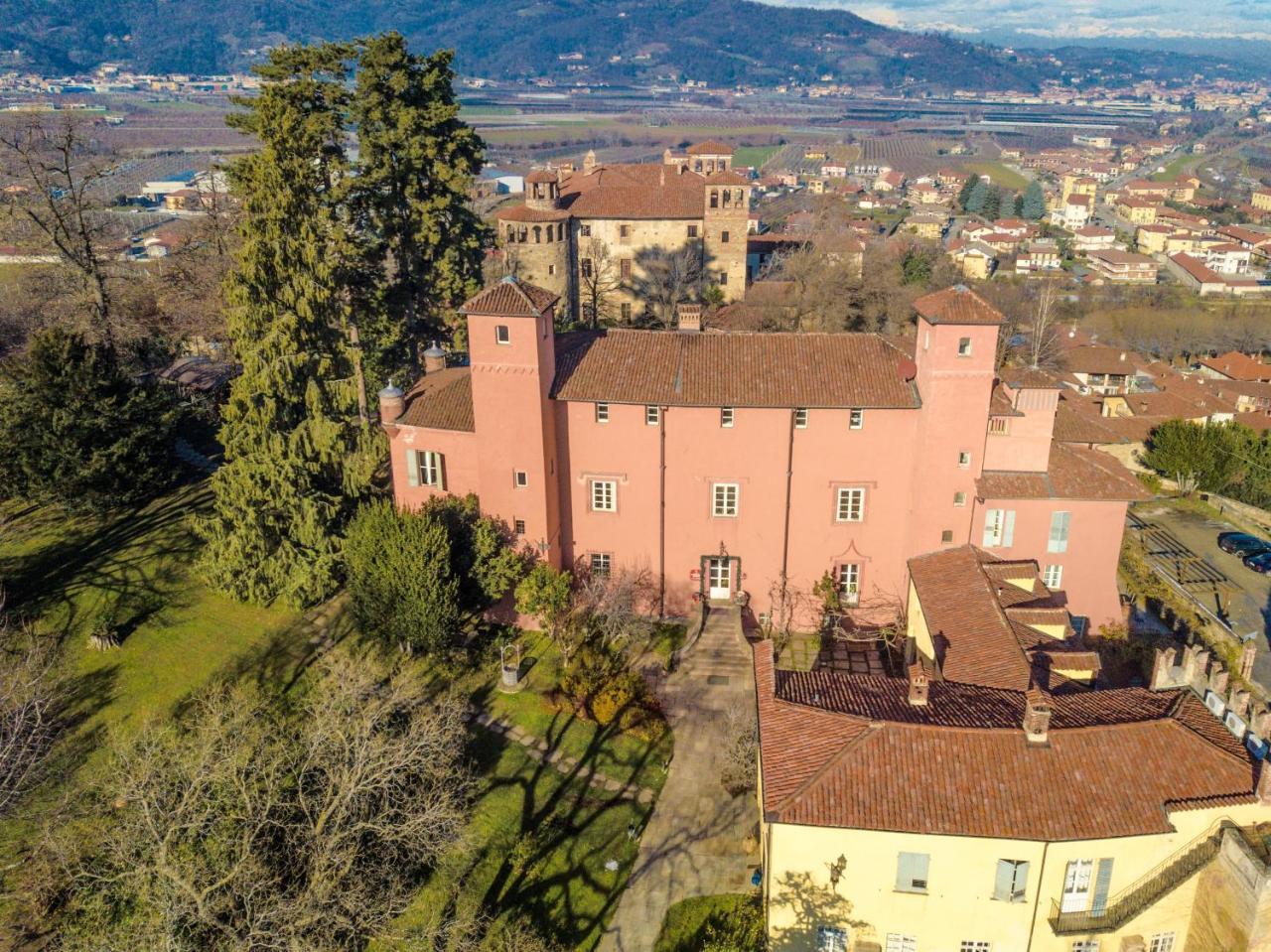 Castello Rosso Hotel Costigliole Saluzzo Luaran gambar