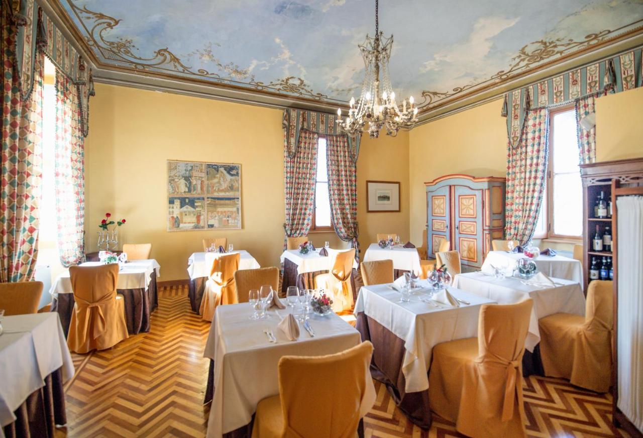 Castello Rosso Hotel Costigliole Saluzzo Luaran gambar
